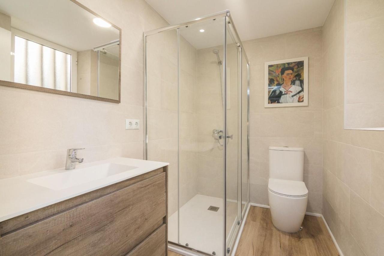 Hb Apartments - Apartamento Plaza Luceros Playa Alicante Loft Com Exteriör bild